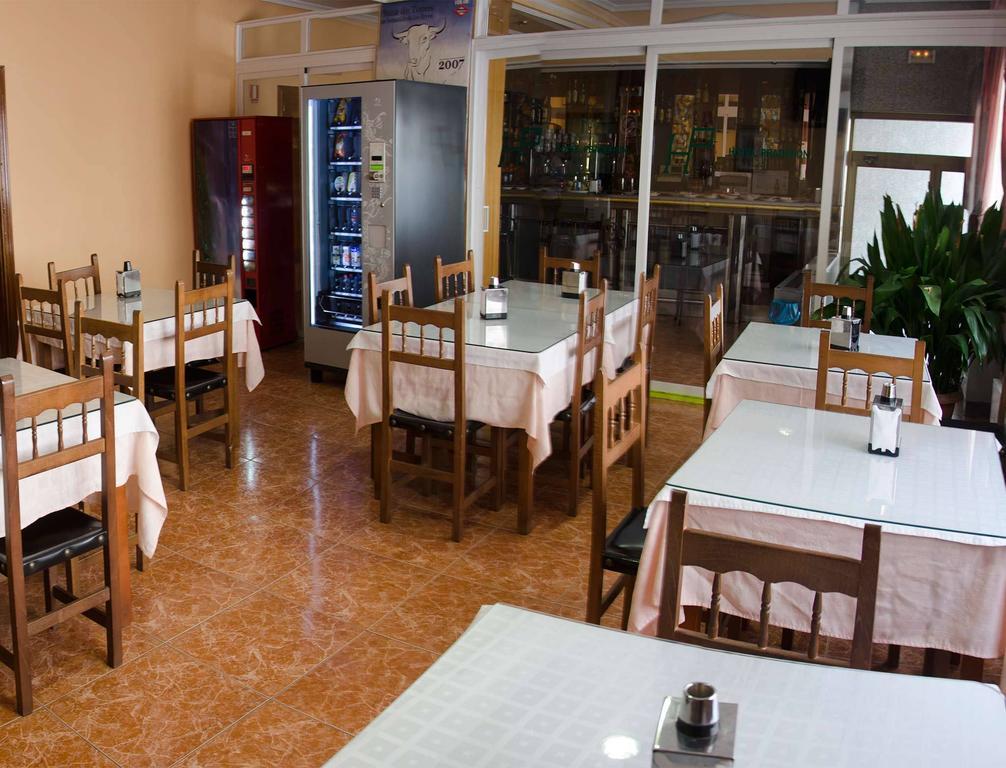 Hotel Praderon San Sebastian de los Reyes Ngoại thất bức ảnh